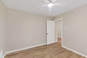 1016 Sproles Dr, Benbrook, TX 76126 - Photo 34