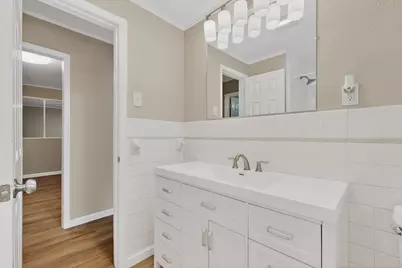 1016 Sproles Drive, Benbrook, TX 76126 - Photo 24