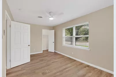 1016 Sproles Drive, Benbrook, TX 76126 - Photo 32