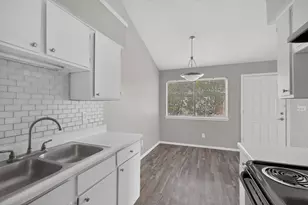 1122 Millview Dr, Arlington, TX 76012 - Photo 10