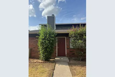 1122 Millview Drive #802, Arlington, TX 76012 - Photo 1