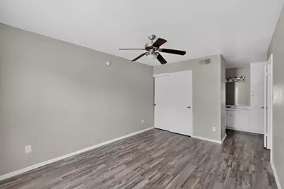 1122 Millview Drive #802, Arlington, TX 76012 - Photo 22