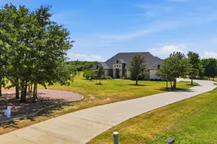 140 Rocky Run, Lipan, TX 76462 - Photo 2