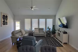 10508 Landry Blf Ln, Fort Worth, TX 76126 - Photo 10