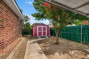 717 Partridge Dr, Saginaw, TX 76131 - Photo 20
