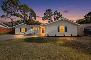 6608 Gary Ln, Fort Worth, TX 76112 - Photo 1
