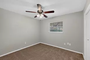 6608 Gary Ln, Fort Worth, TX 76112 - Photo 26
