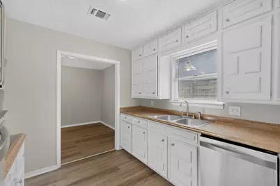 6608 Gary Lane, Fort Worth, TX 76112 - Photo 12