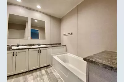 903 SW 24th Street, Mineral Wells, TX 76067 - Photo 8