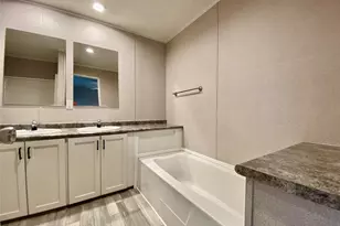 903 SW 24th St, Mineral Wells, TX 76067 - Photo 8