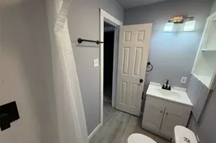 [Address not provided], Grand Prairie, TX 75051 - Photo 6
