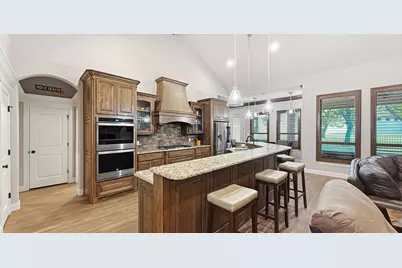 6404 Citation Court, Granbury, TX 76049 - Photo 4