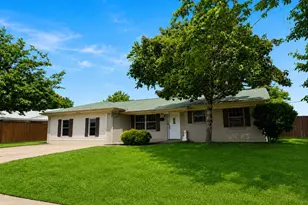 13706 Janwood Ln, Farmers Branch, TX 75234 - Photo 1