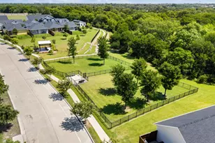 322 Woodside Trl, Waxahachie, TX 75165 - Photo 12