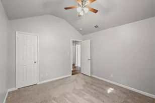 4219 Harvest Point Dr, Carrollton, TX 75010 - Photo 32