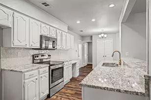 4219 Harvest Point Dr, Carrollton, TX 75010 - Photo 6