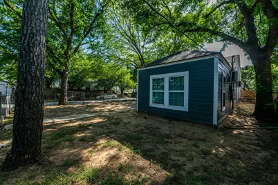 300 Emma Street, Fort Worth, TX 76111 - Photo 28