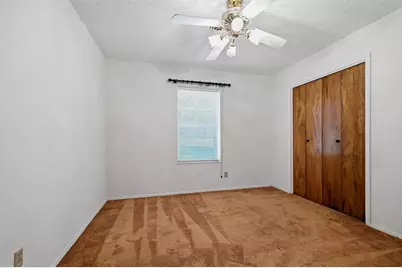 100 Mohican Trail, Lake Kiowa, TX 76240 - Photo 20