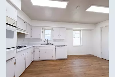 2008 Vickie Drive, Irving, TX 75060 - Photo 2