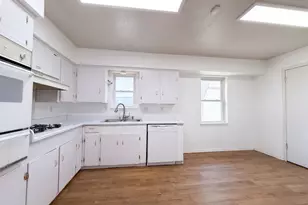 2008 Vickie Dr, Irving, TX 75060 - Photo 2