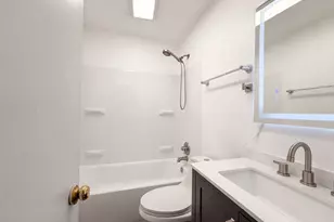 2008 Vickie Dr, Irving, TX 75060 - Photo 14