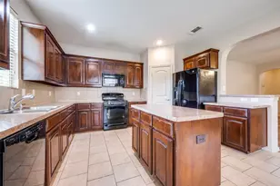 1104 Nora Ln, Denton, TX 76210 - Photo 16