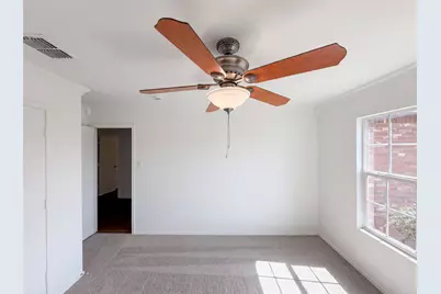 6200 St James Place, Denton, TX 76210 - Photo 4