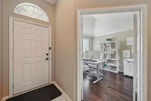 12315 Red Hawk Dr, Frisco, TX 75033 - Photo 2
