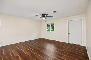 7705 Navajo Trail, Lake Worth, TX 76135 - Photo 10