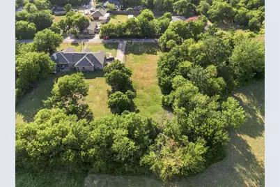 206 Young Street, Waxahachie, TX 75165 - Photo 4
