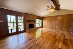 100 Dubb Ln, Red Oak, TX 75154 - Photo 8