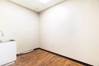 1828 Bonham Street, Paris, TX 75460 - Photo 22
