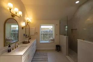 612 Aqua Vista Dr, Granbury, TX 76049 - Photo 14