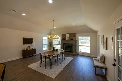 612 Aqua Vista Drive, Granbury, TX 76049 - Photo 4