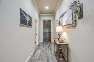 3207 Windcrest Dr, Granbury, TX 76049 - Photo 4