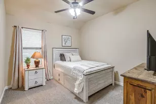3207 Windcrest Dr, Granbury, TX 76049 - Photo 24