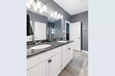 9012 Conroe Drive, Denton, TX 76226 - Photo 32