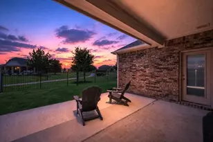 9012 Conroe Dr, Denton, TX 76226 - Photo 2
