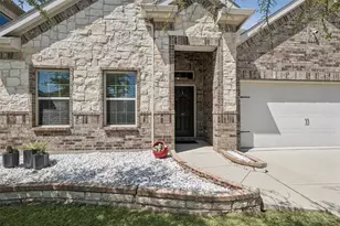9012 Conroe Dr, Denton, TX 76226 - Photo 2