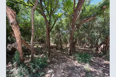 923 Stella Avenue, Dallas, TX 75216 - Photo 18