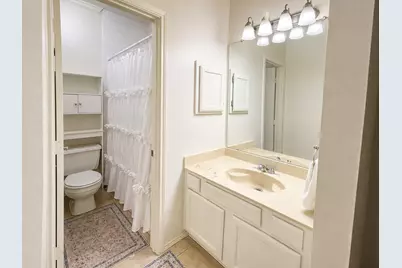 3257 Donnelly Circle #604, Fort Worth, TX 76107 - Photo 14
