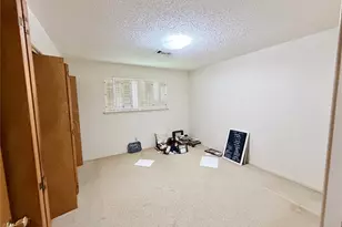 3811 Laurel Canyon Dr, Dallas, TX 75233 - Photo 14