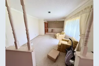 3811 Laurel Canyon Drive, Dallas, TX 75233 - Photo 2