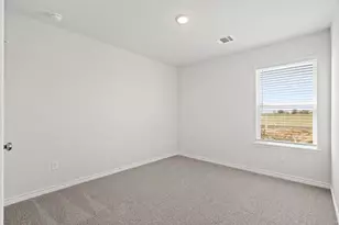 9232 Union Pacific Dr, Fort Worth, TX 76036 - Photo 10