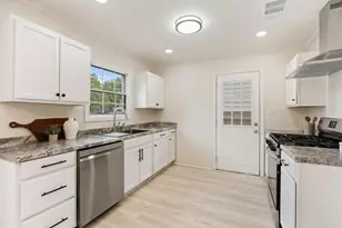 4121 Alamo Ave, Fort Worth, TX 76107 - Photo 10