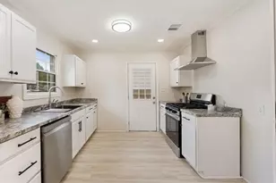 4121 Alamo Ave, Fort Worth, TX 76107 - Photo 8