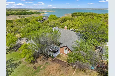 2523 Anglers Drive, Grapevine, TX 76051 - Photo 2