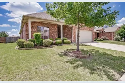 1716 Deer Crossing Drive, Arlington, TX 76002 - Photo 2