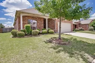 1716 Deer Crossing Dr, Arlington, TX 76002 - Photo 2