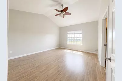 127 Castleridge Drive #B, Little Elm, TX 75068 - Photo 8